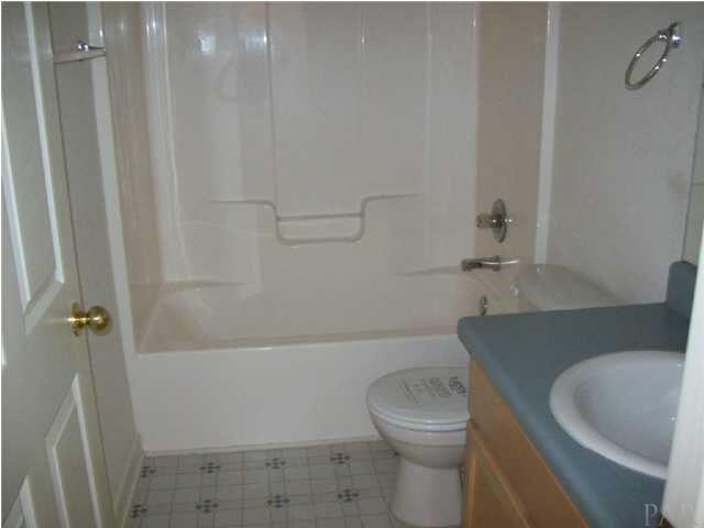 2026 Ziglar Road Cantonment, FL 32533 - Photo 6 of 9 hall bath