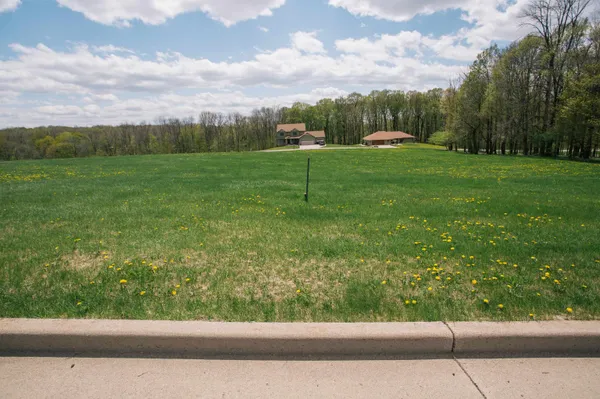 $29,900 | Lot 10 Lucille Lane, Neillsville, WI 54456