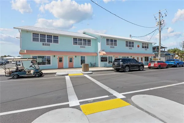 a car parked in front of a building