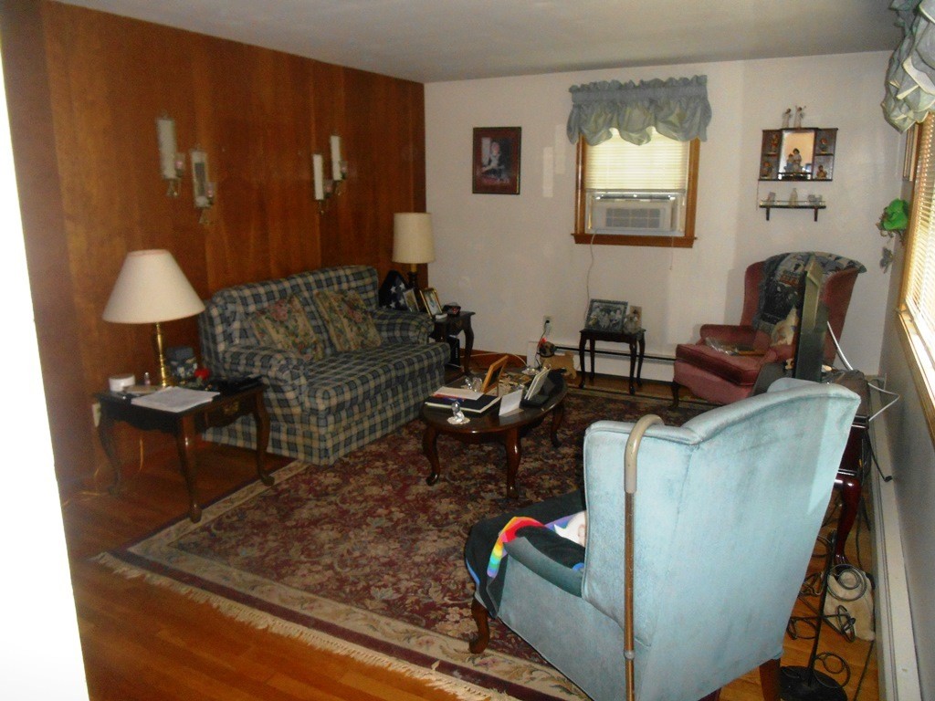 5 Hillcrest Road Dracut, MA 01826 - Photo 8 of 15 Gallery Image 8