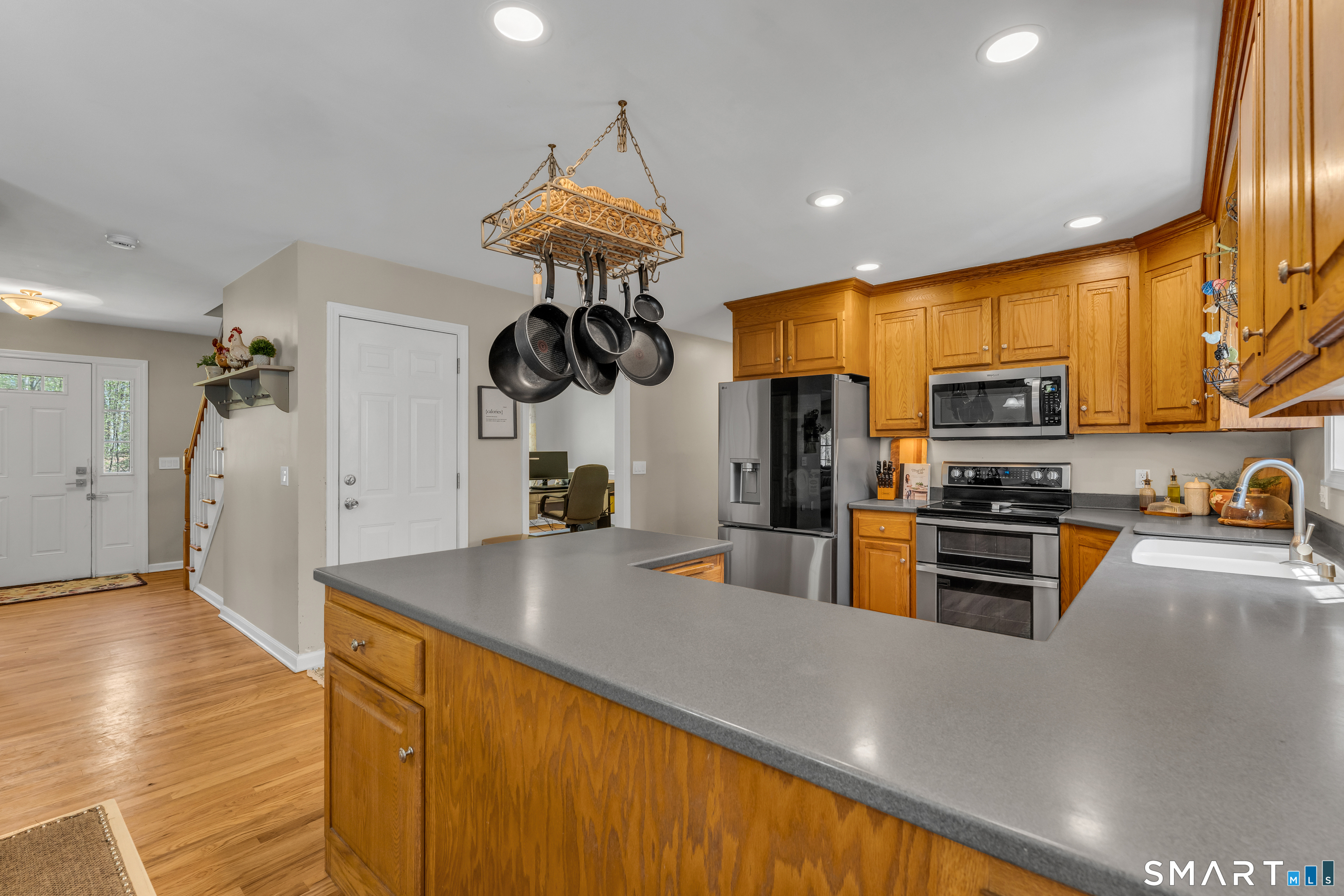 57 Hubbard Road Haddam, CT 06438 - Photo 8 of 32