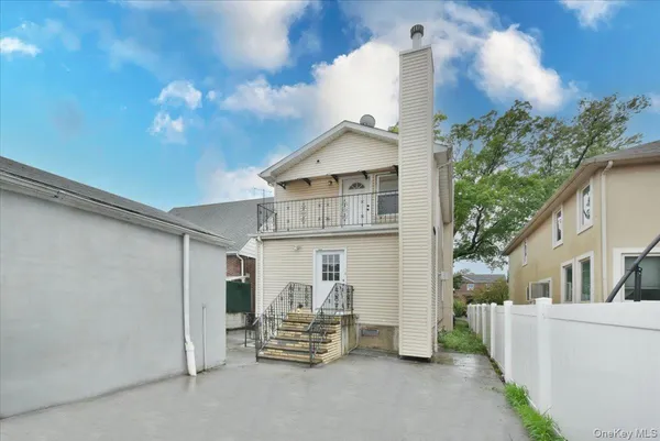 $1,099,000 | 81-35 166th Street | Hillcrest