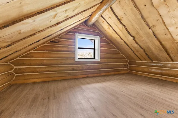 a view of a lake in middle of the house