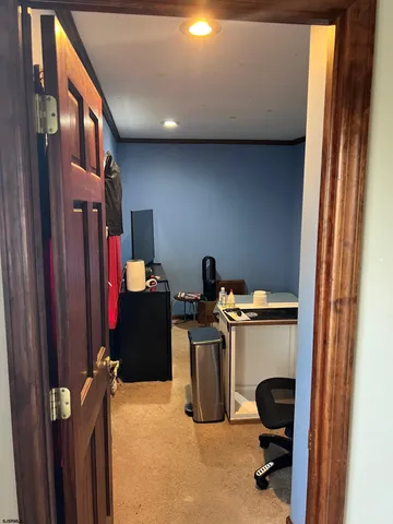 a view of workspace with wooden floor washer and dryer