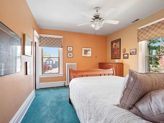 $384,900 | 2402 Broadway, Fort Wayne, IN 46807