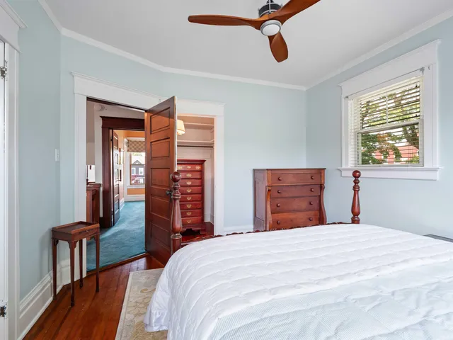 $384,900 | 2402 Broadway, Fort Wayne, IN 46807