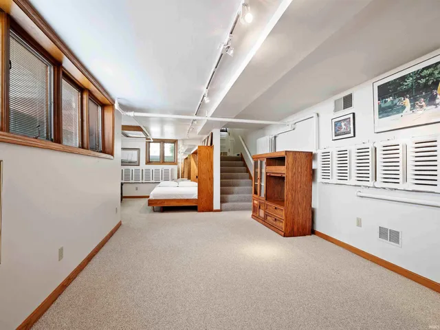 $384,900 | 2402 Broadway, Fort Wayne, IN 46807