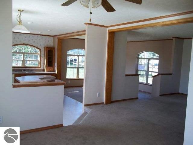 1216 Riverside Street Cadillac, MI 49601 - Photo 4 of 16 1739450-3.JPG