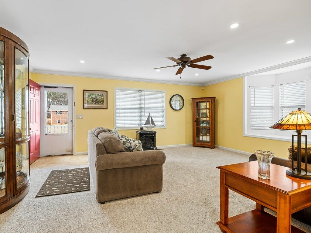 103 Clarice Circle Landrum, SC 29356 - Photo 5 of 29