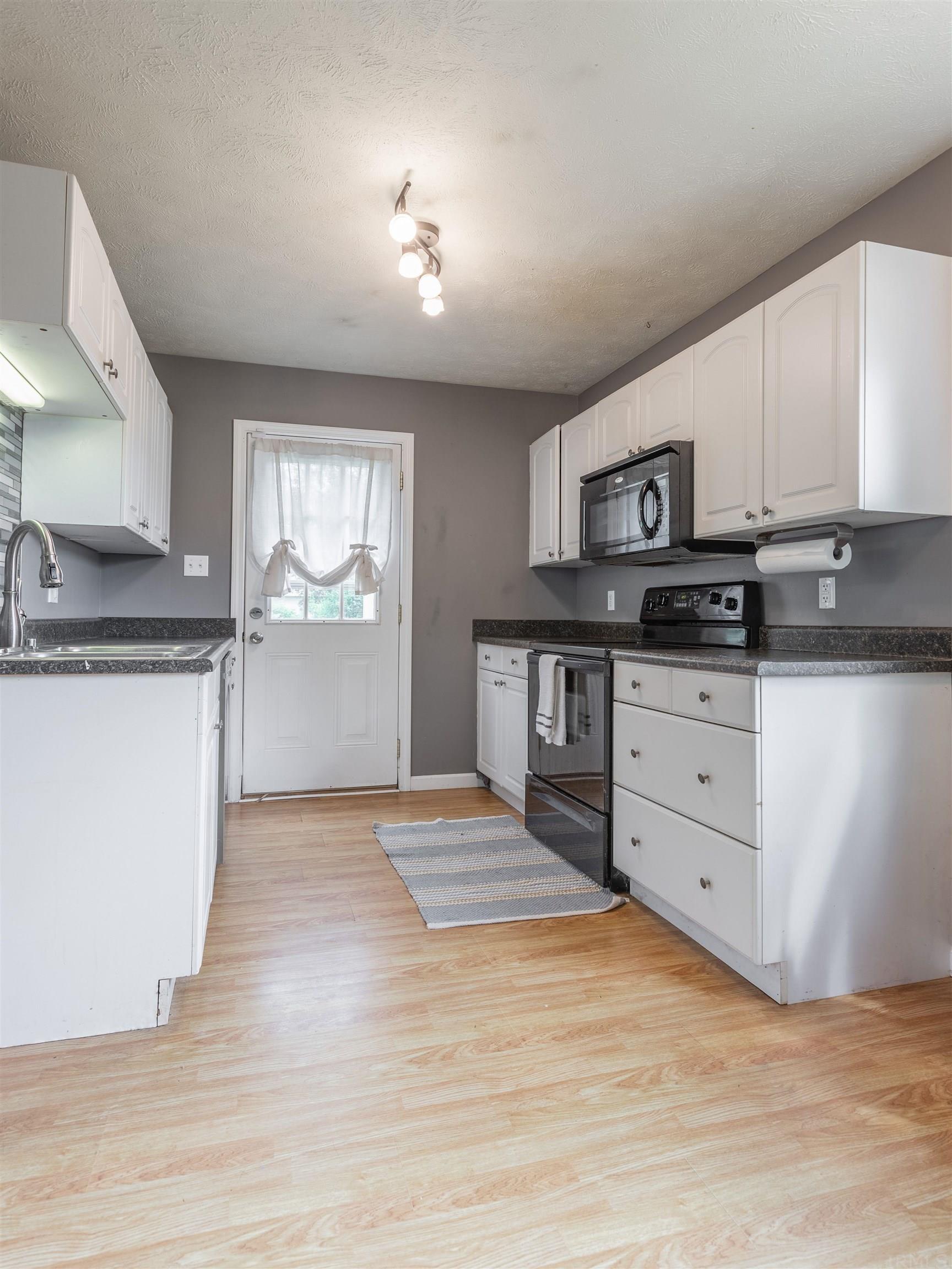 3013 Tremont Road Evansville, IN 47710 - Photo 18 of 29 Gallery Image 18