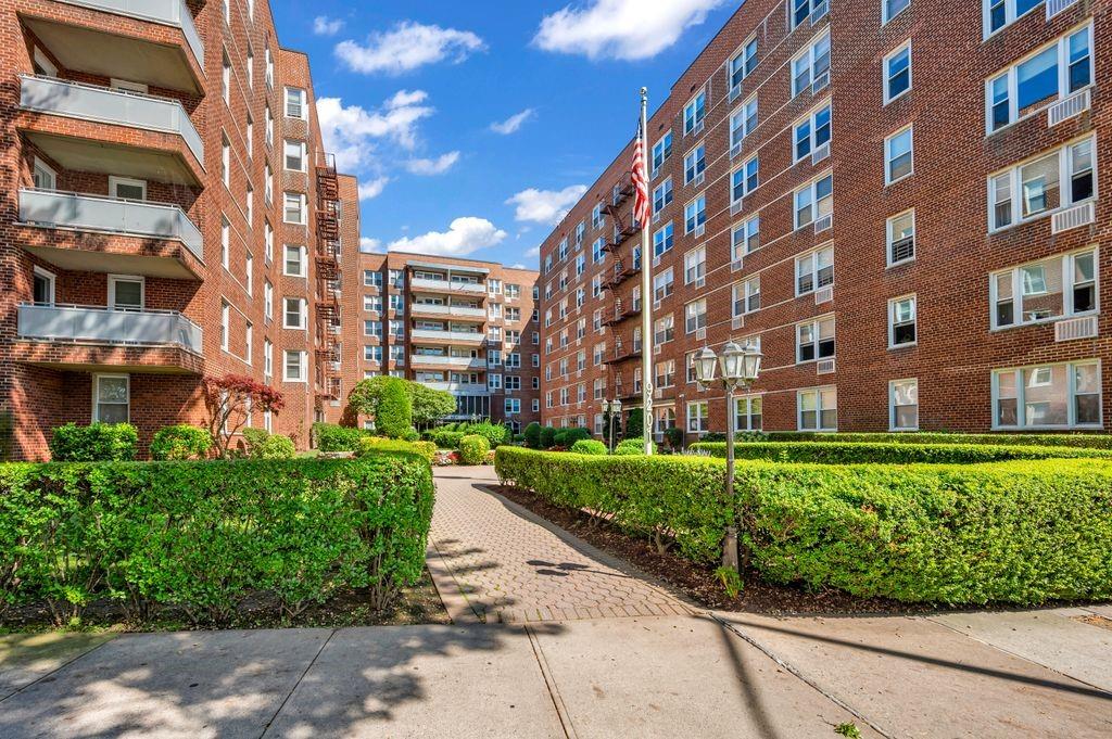 9201 Shore Road, Unit A505 Brooklyn, NY 11209 - Photo 31 of 32