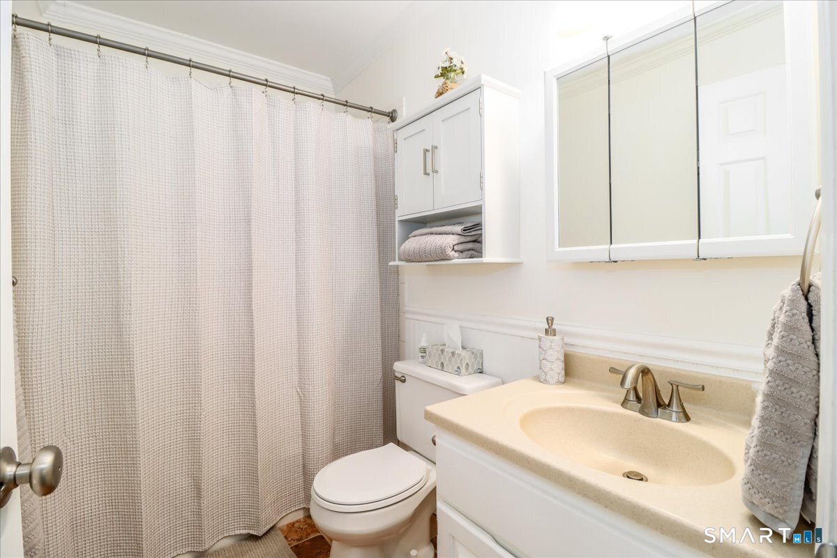 5 Lea Lane New Milford, CT 06776 - Photo 17 of 40