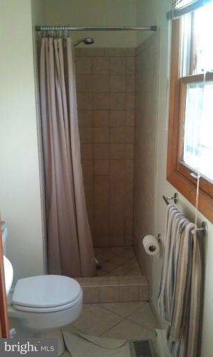 9026 Chestnut Grove Road Frederick, MD 21701 - Photo 1 of 25 Bath (Master)