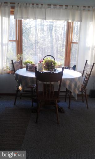 9026 Chestnut Grove Road Frederick, MD 21701 - Photo 23 of 25 Dining Room