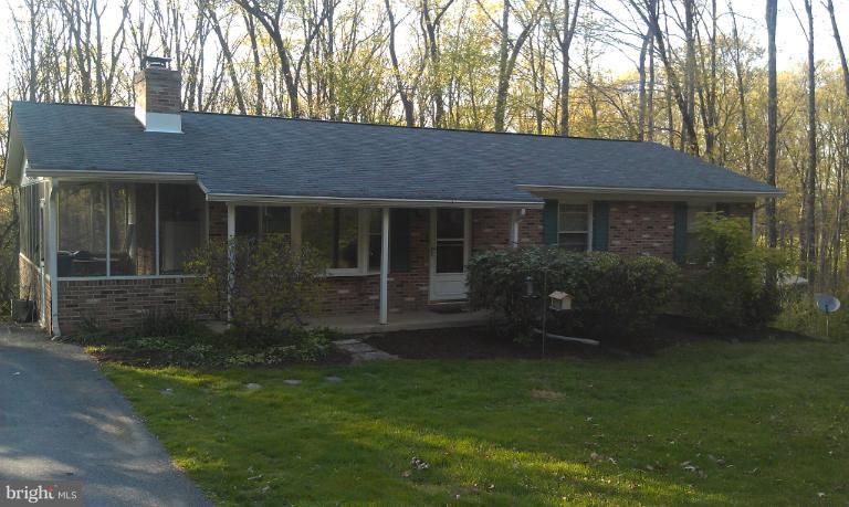 9026 Chestnut Grove Road Frederick, MD 21701 - Photo 10 of 25 Exterior (Front)