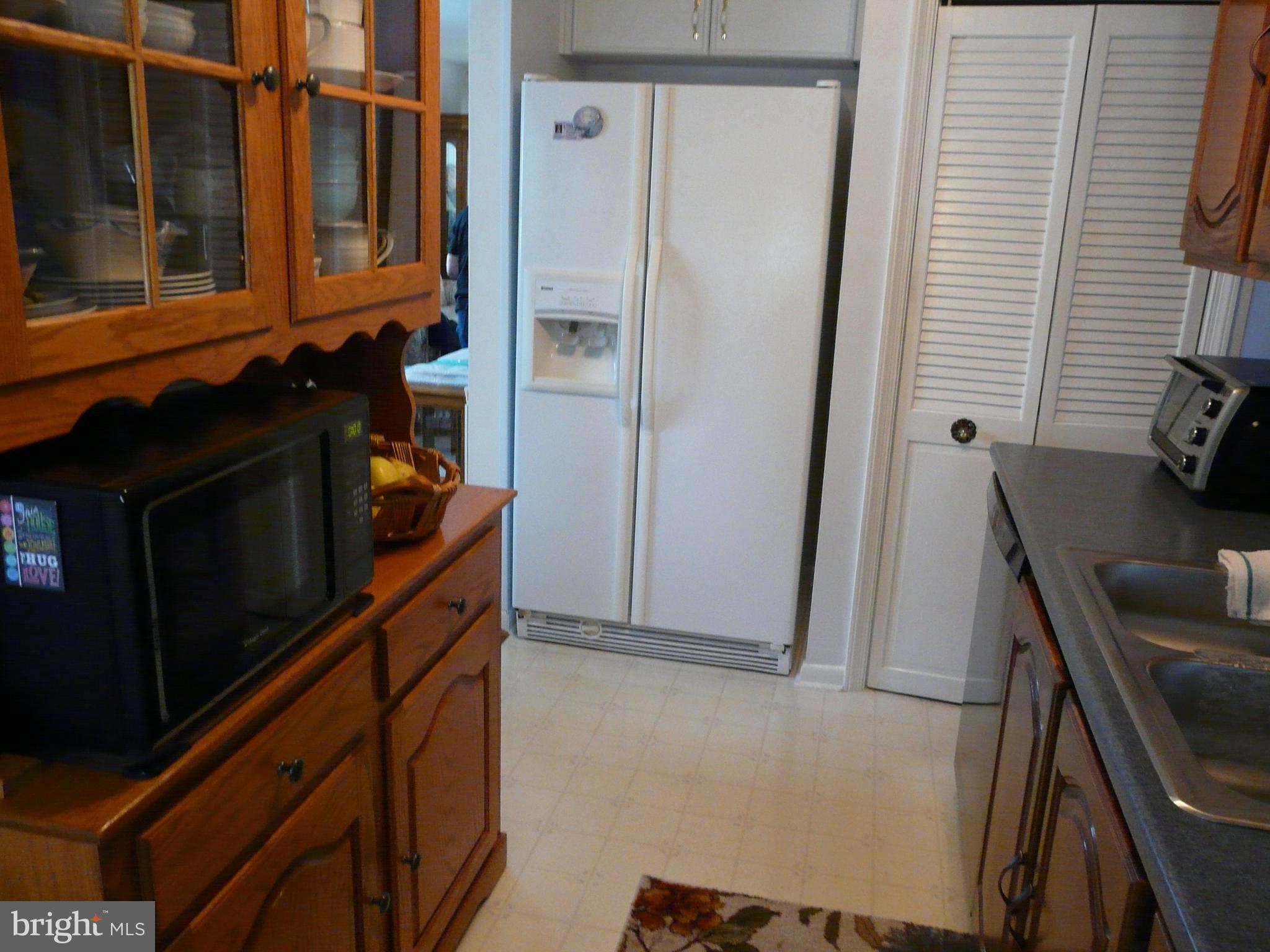 2827 Creston Road Baltimore, MD 21222 - Photo 23 of 47 Kitchen