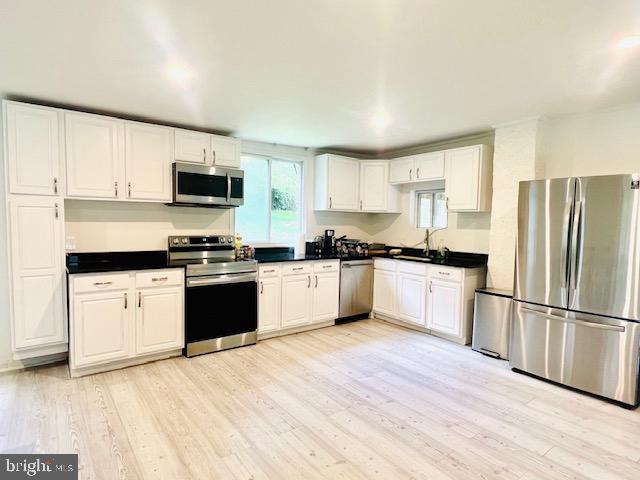 3416 Fox Mill Road Oakton, VA 22124 - Photo 2 of 32 kitchen