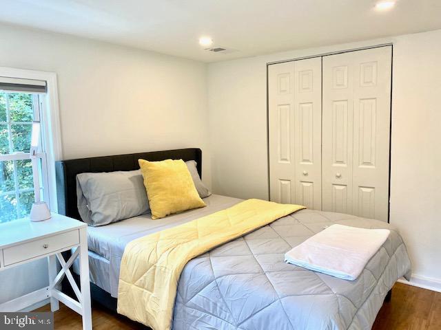 3416 Fox Mill Road Oakton, VA 22124 - Photo 10 of 32 Bed2