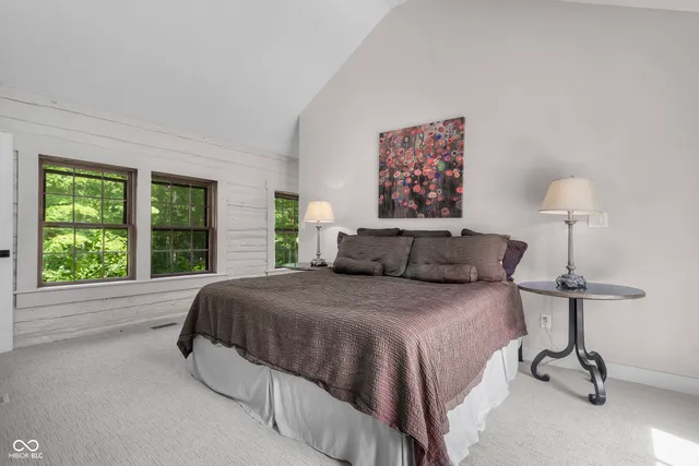 $1,299,999 | 5255 Highway 421, Zionsville, IN 46077