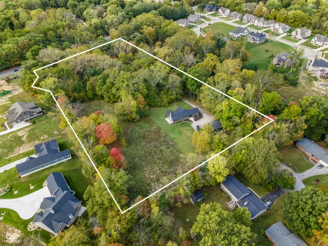 $1,299,999 | 5255 Highway 421, Zionsville, IN 46077