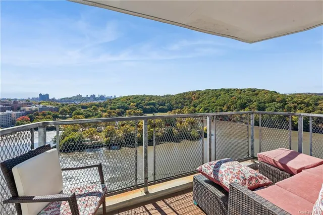 $2,800 | 2400 Johnson Avenue | Spuyten Duyvil