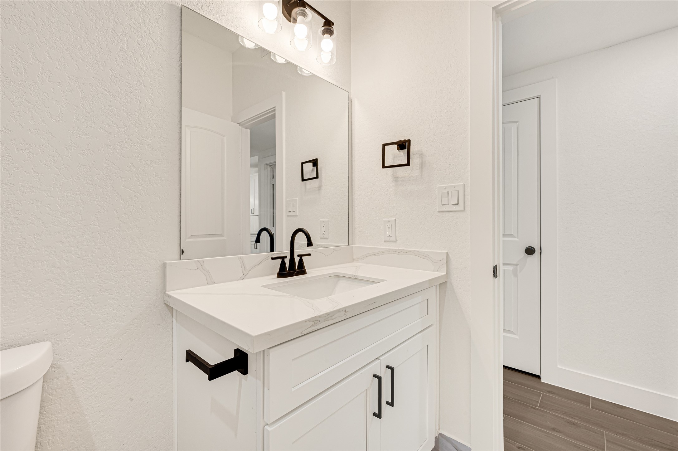430 Rhode Island Street Houston, TX 77029 - Photo 22 of 29