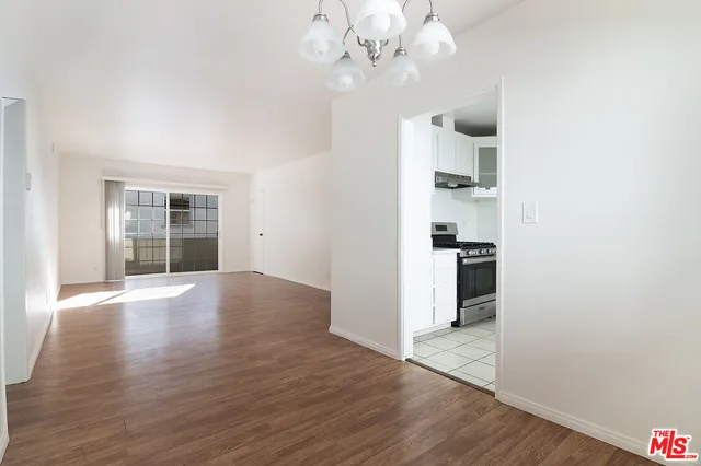 $3,400 | 1937 South Bedford Street, Unit 4, Los Angeles, CA 90034