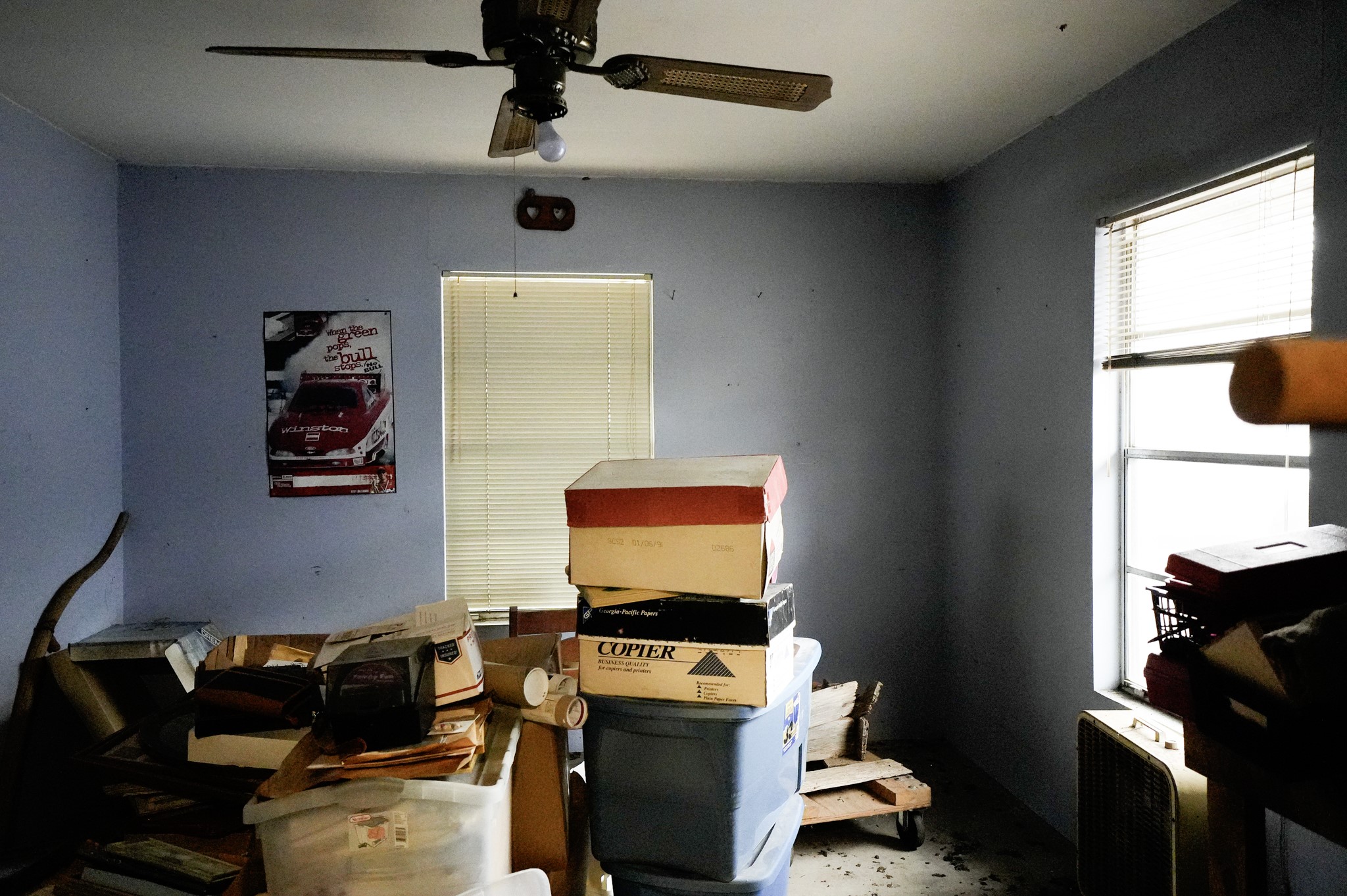 4731 Krischke Road Schulenburg, TX 78956 - Photo 15 of 40 a room with furniture and a window