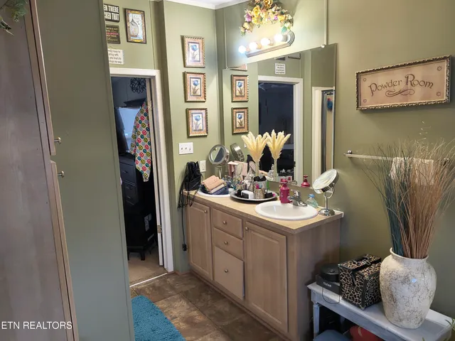 $169,000 | 742 Quail Run Lane, La Follette, TN 37766