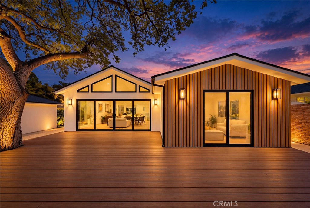 2147 East Woodlyn Road Pasadena, CA 91104 - Photo 8 of 59 Gallery Image 8