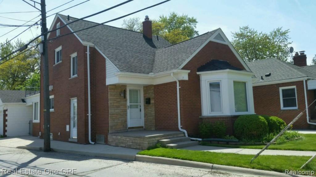 1783 Oxford Road Grosse Pointe, MI 48236 - Photo 1 of 21 oxford 1783.jpg
