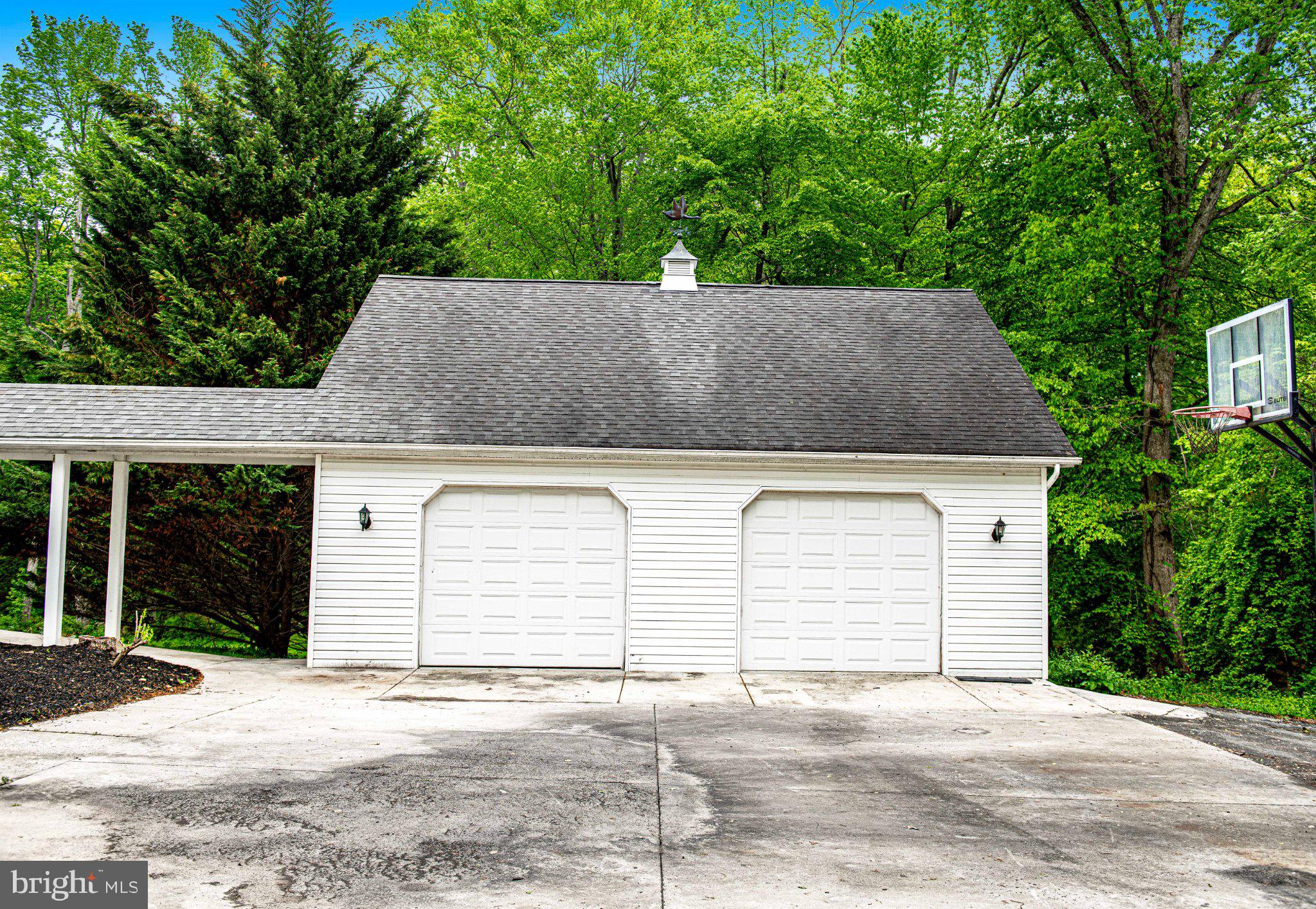 711 Gilbert Road Aberdeen, MD 21001 - Photo 29 of 54 front view of house with a yard