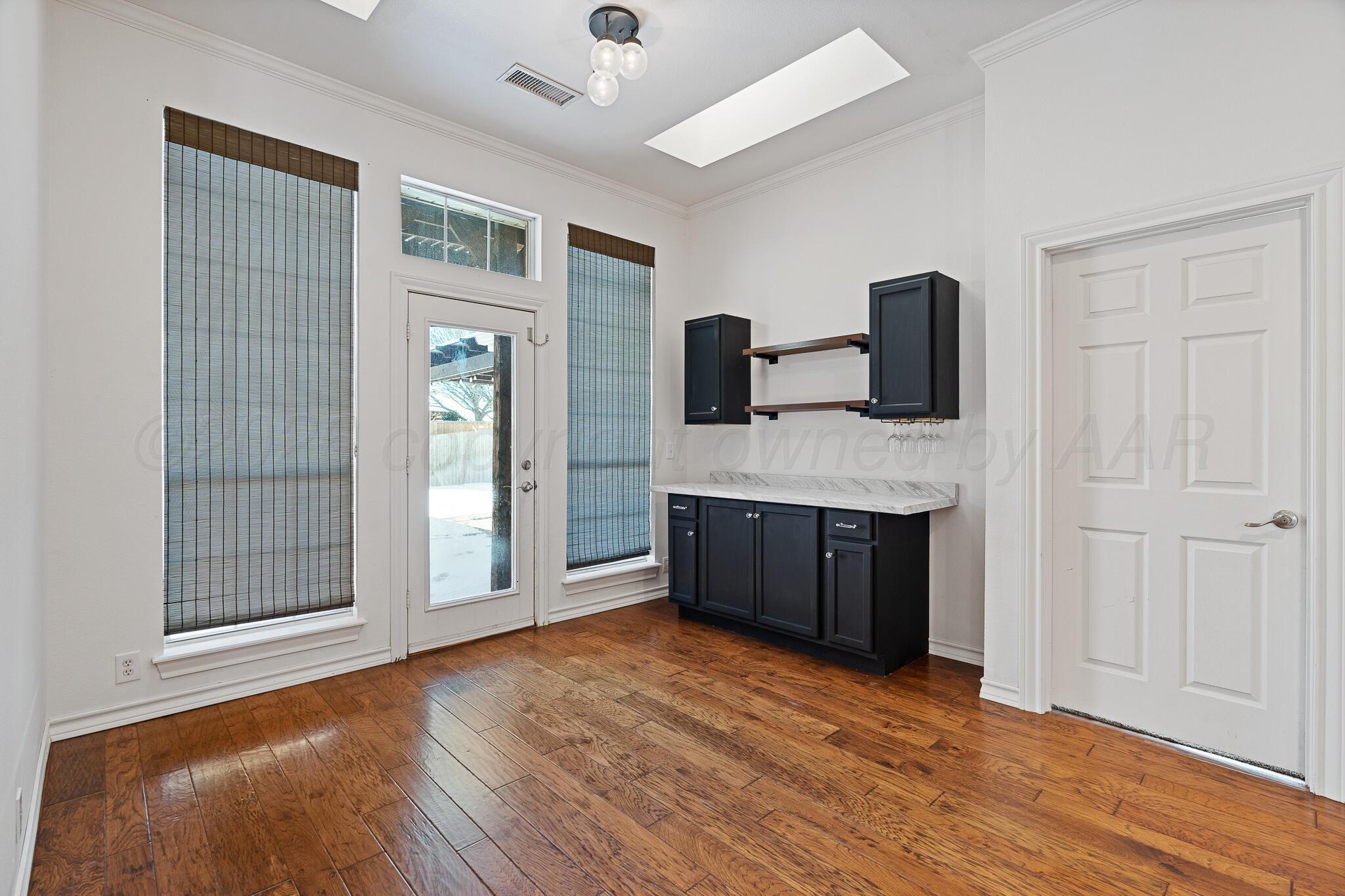 5807 Nicholas Circle Amarillo, TX 79109 - Photo 5 of 29 5807 Nicholas Circle-22