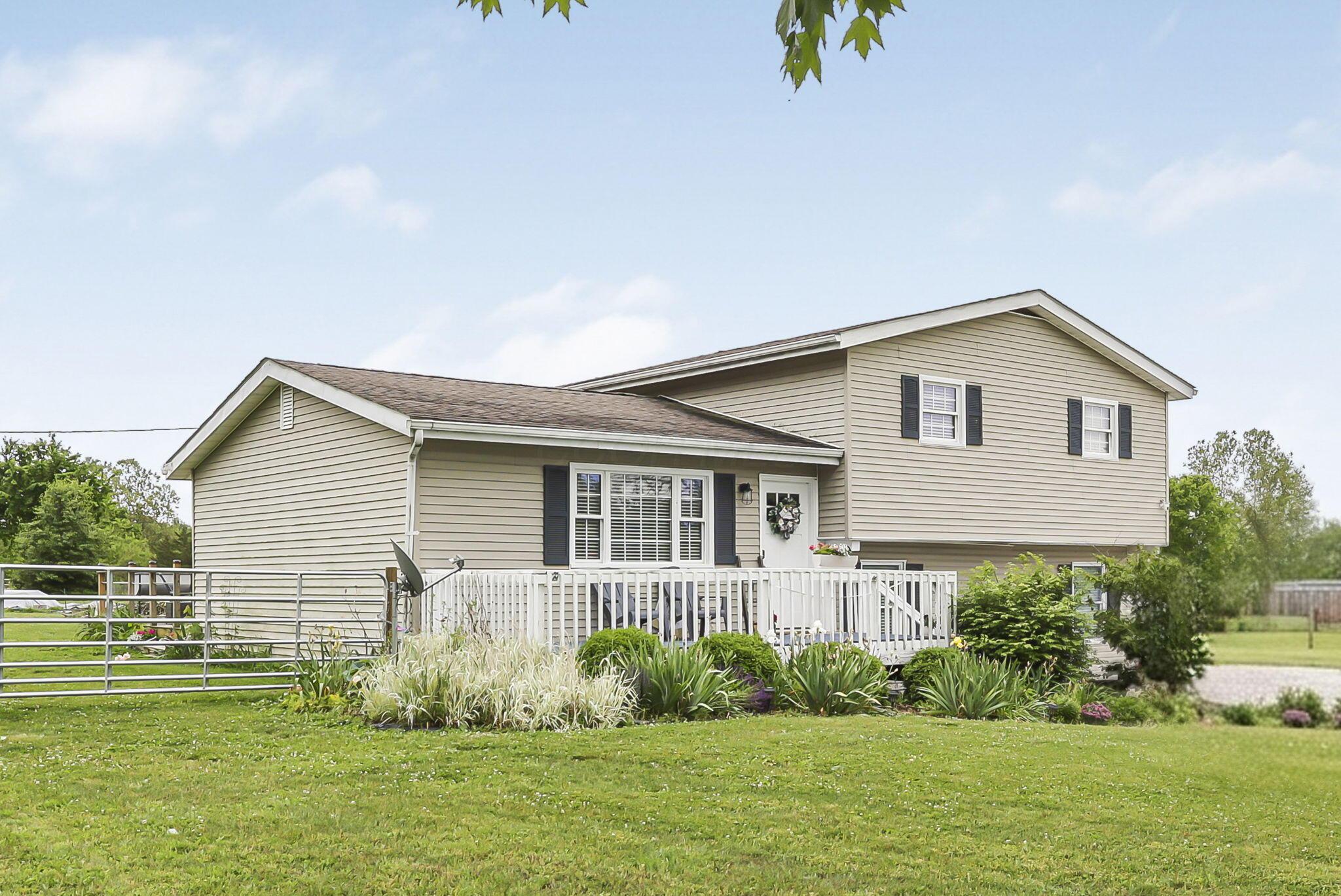 25864 Shoemaker Road Circleville, OH 43113 - Photo 3 of 85 3-web-or-mls-939A6521 - Copy