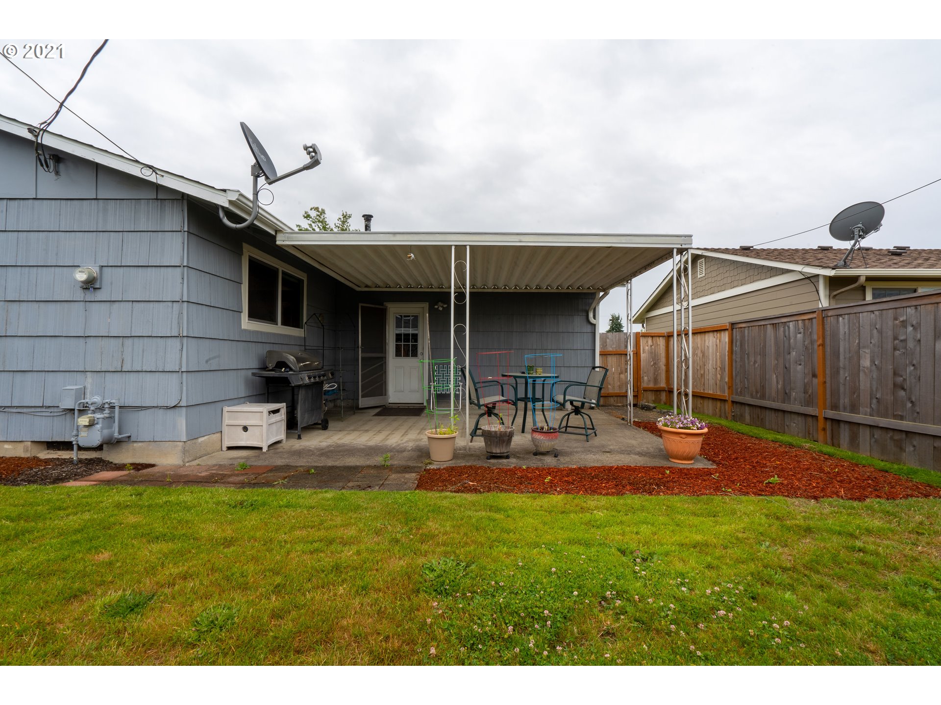 1885 Thompson Road Woodburn, OR 97071 - Photo 24 of 28 Gallery Image 24