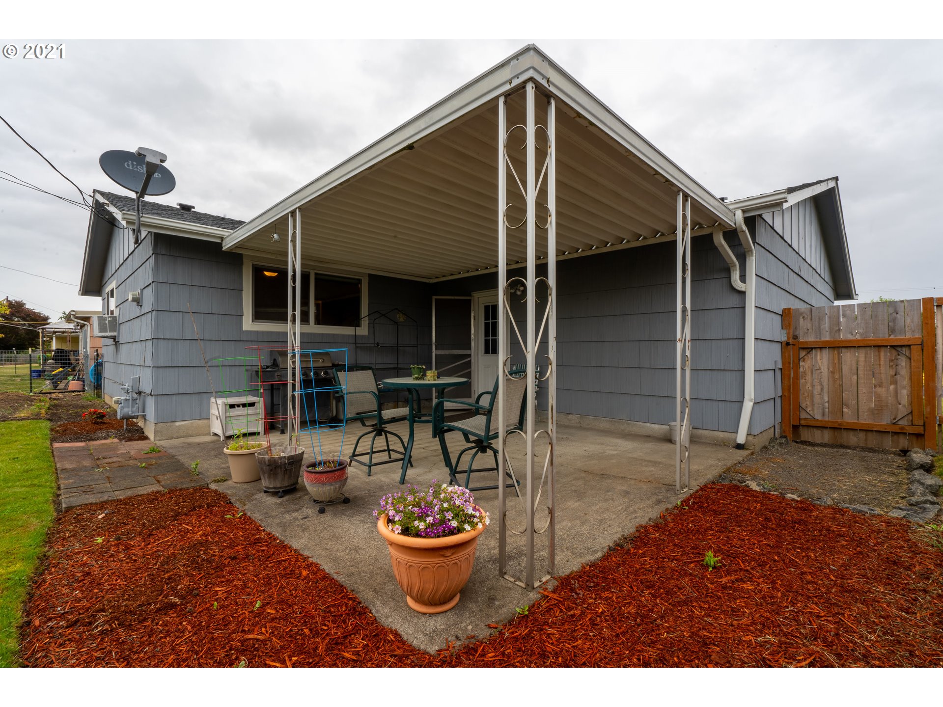 1885 Thompson Road Woodburn, OR 97071 - Photo 25 of 28 Gallery Image 25