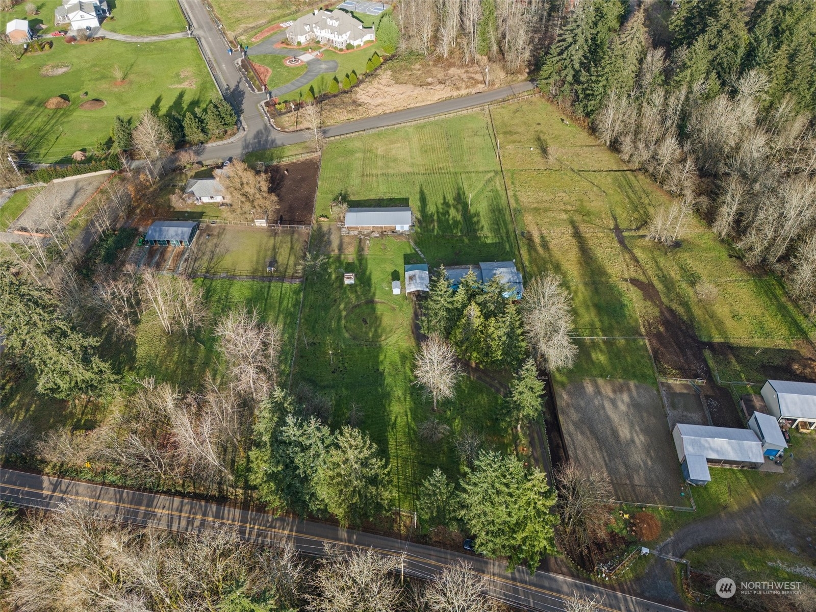 21650 Sweeney Road Southeast Maple Valley, WA 98038 - Photo 35 of 36 a view of a garden