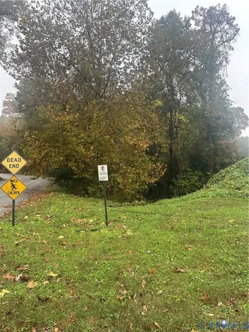 a view of a outdoor space