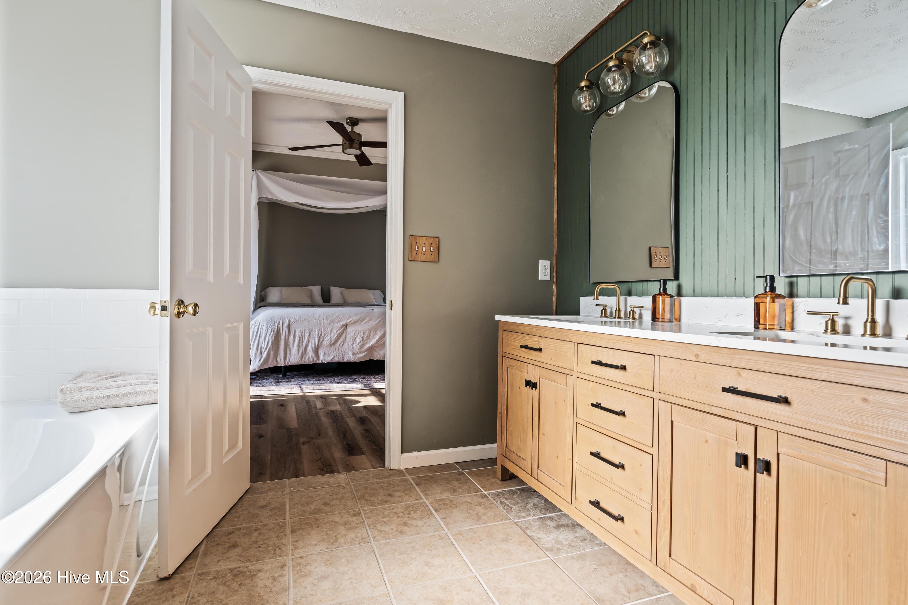 226 Middle Ridge Drive Hubert, NC 28539 - Photo 46 of 77 49