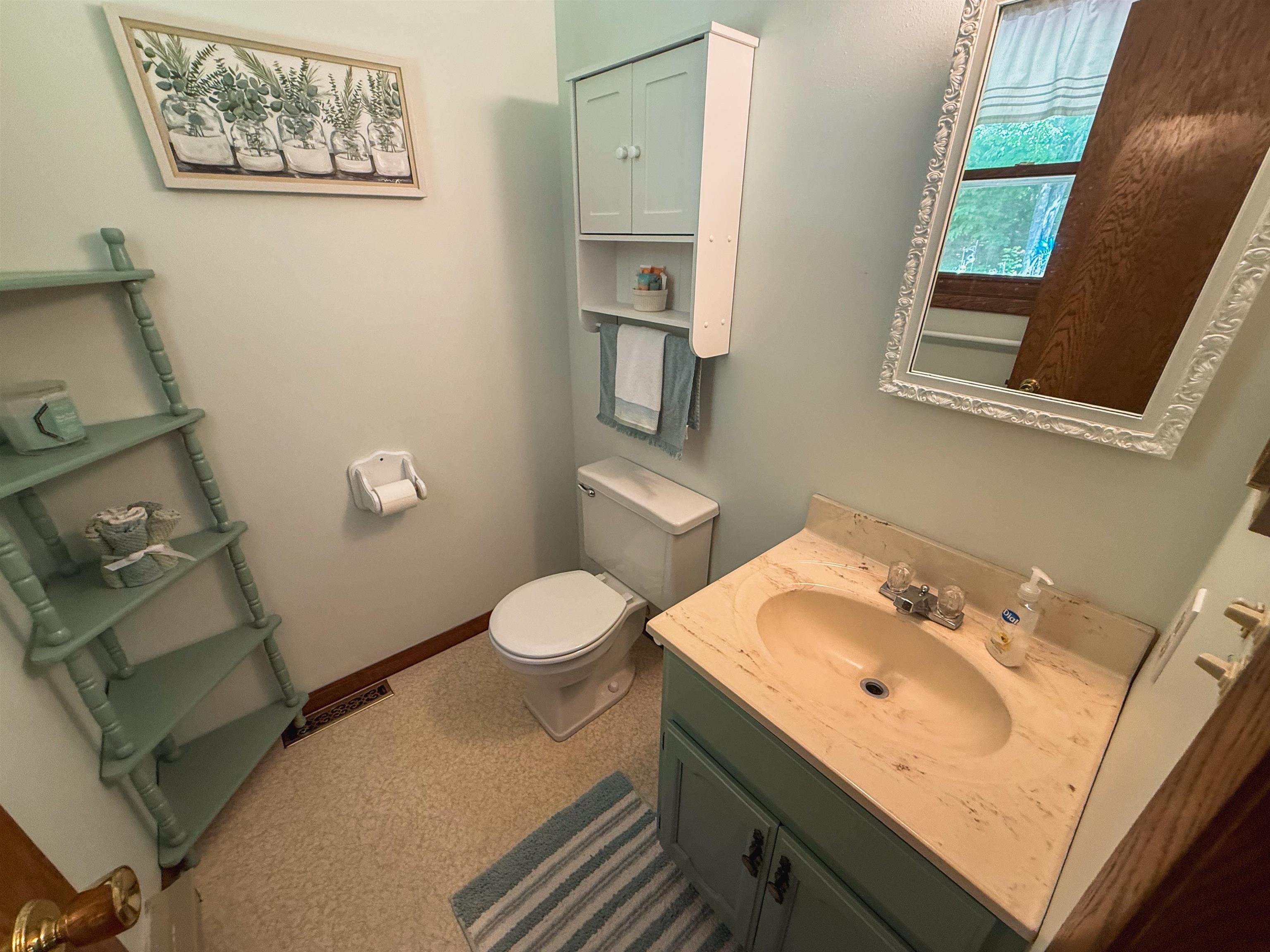 17091 Country Club Road Lakewood, WI 54138 - Photo 16 of 39