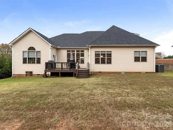 $809,900 | 3000 Applewood Point Lane, Belmont, NC 28012