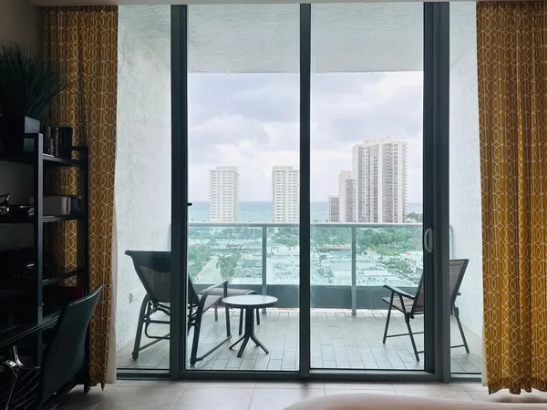 $6,500 | 3333 Northeast 32nd Avenue, Unit 1204, Fort Lauderdale, FL 33308