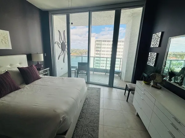 $6,500 | 3333 Northeast 32nd Avenue, Unit 1204, Fort Lauderdale, FL 33308