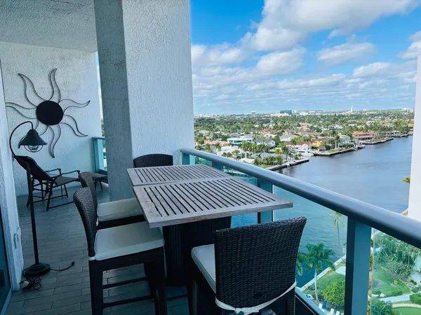 $6,500 | 3333 Northeast 32nd Avenue, Unit 1204, Fort Lauderdale, FL 33308