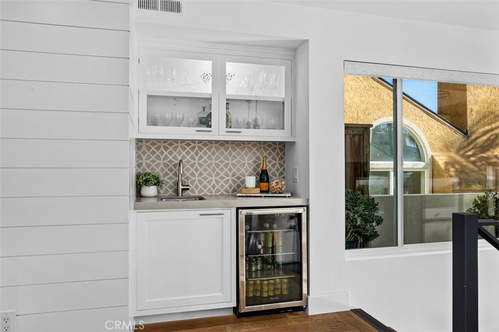 509 8th Street Huntington Beach, CA 92648 - Photo 11 of 51