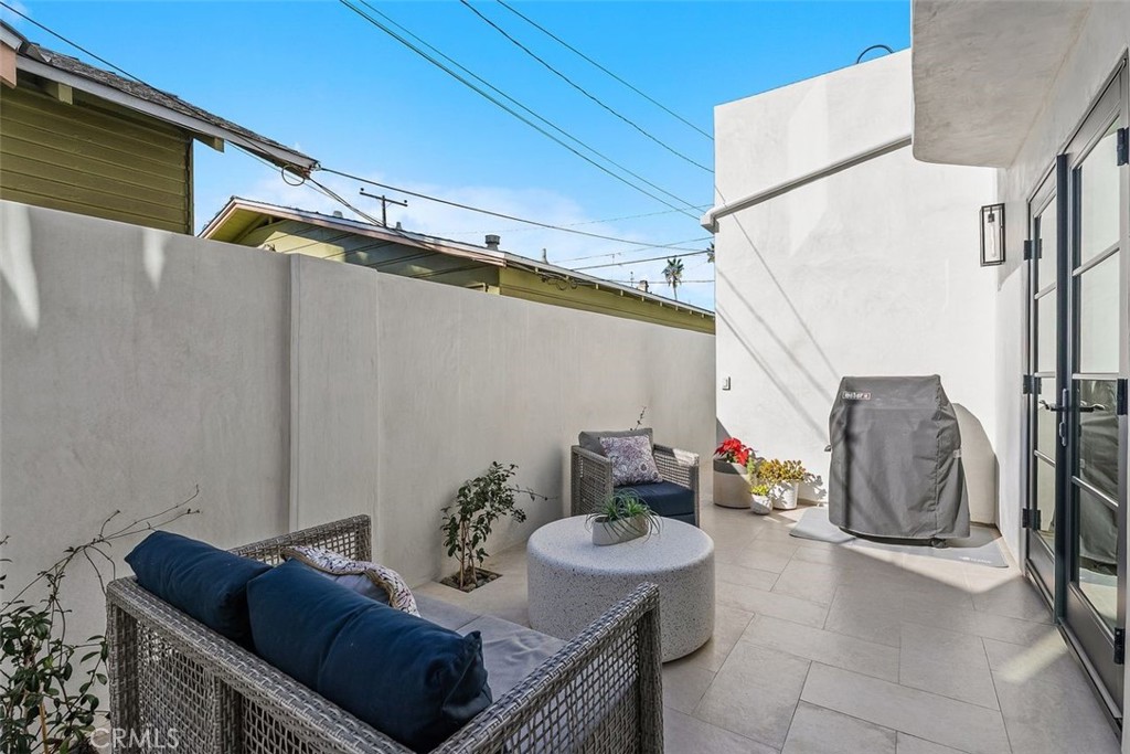 509 8th Street Huntington Beach, CA 92648 - Photo 17 of 51