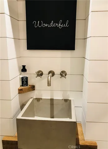 $2,960,000 | 509 8th Street, Huntington Beach, CA 92648