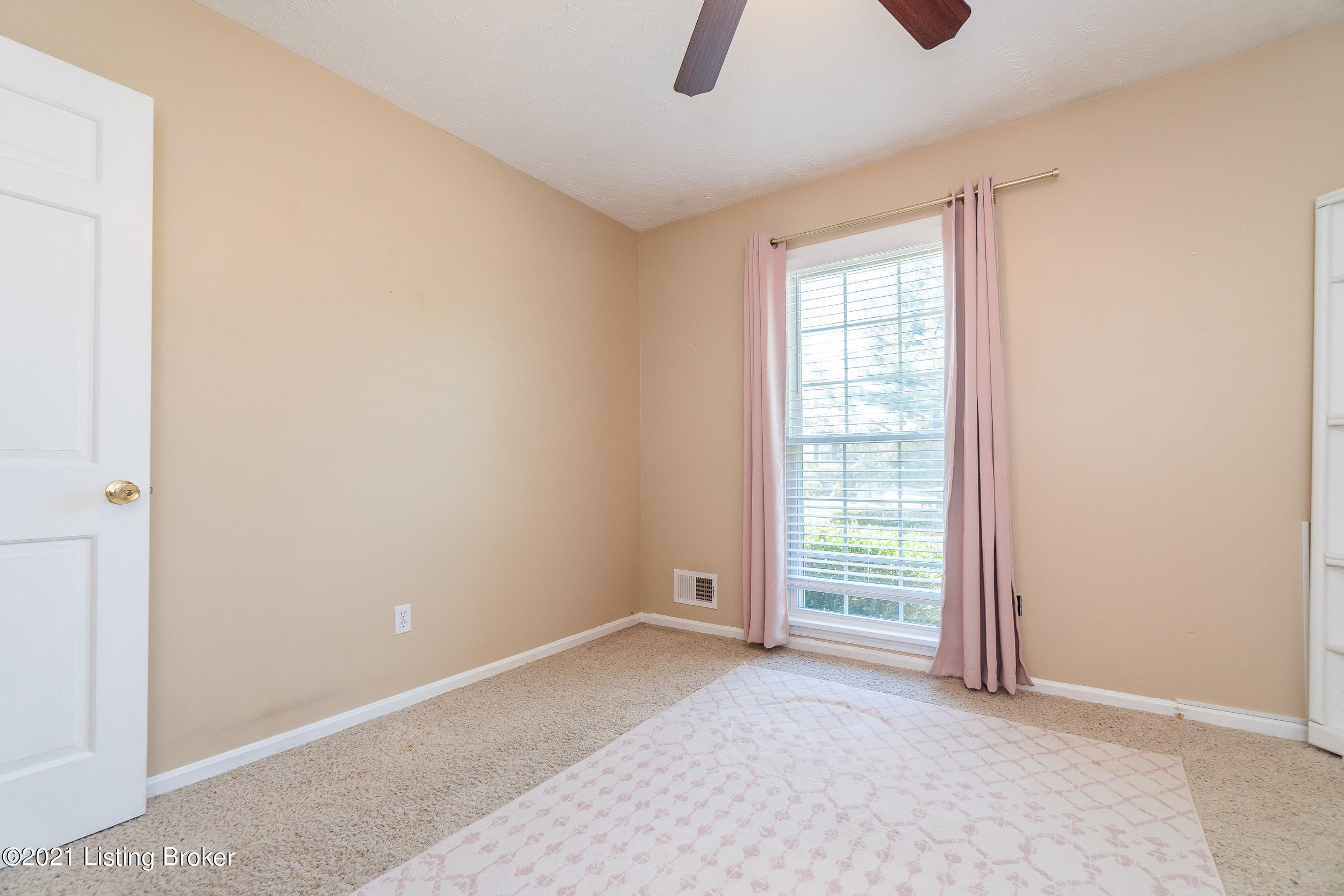 6509 El Rancho Road Louisville, KY 40291 - Photo 43 of 58 6509 El Rancho Rd-43