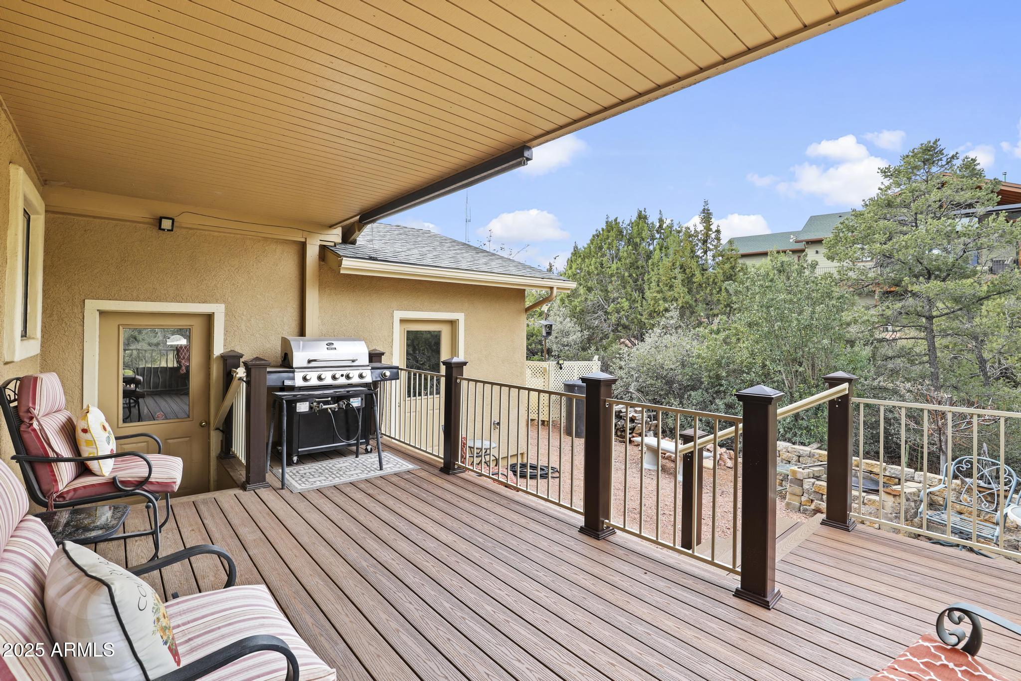 804 East Phoenix Street Payson, AZ 85541 - Photo 46 of 56 a view of a patio with wooden floor