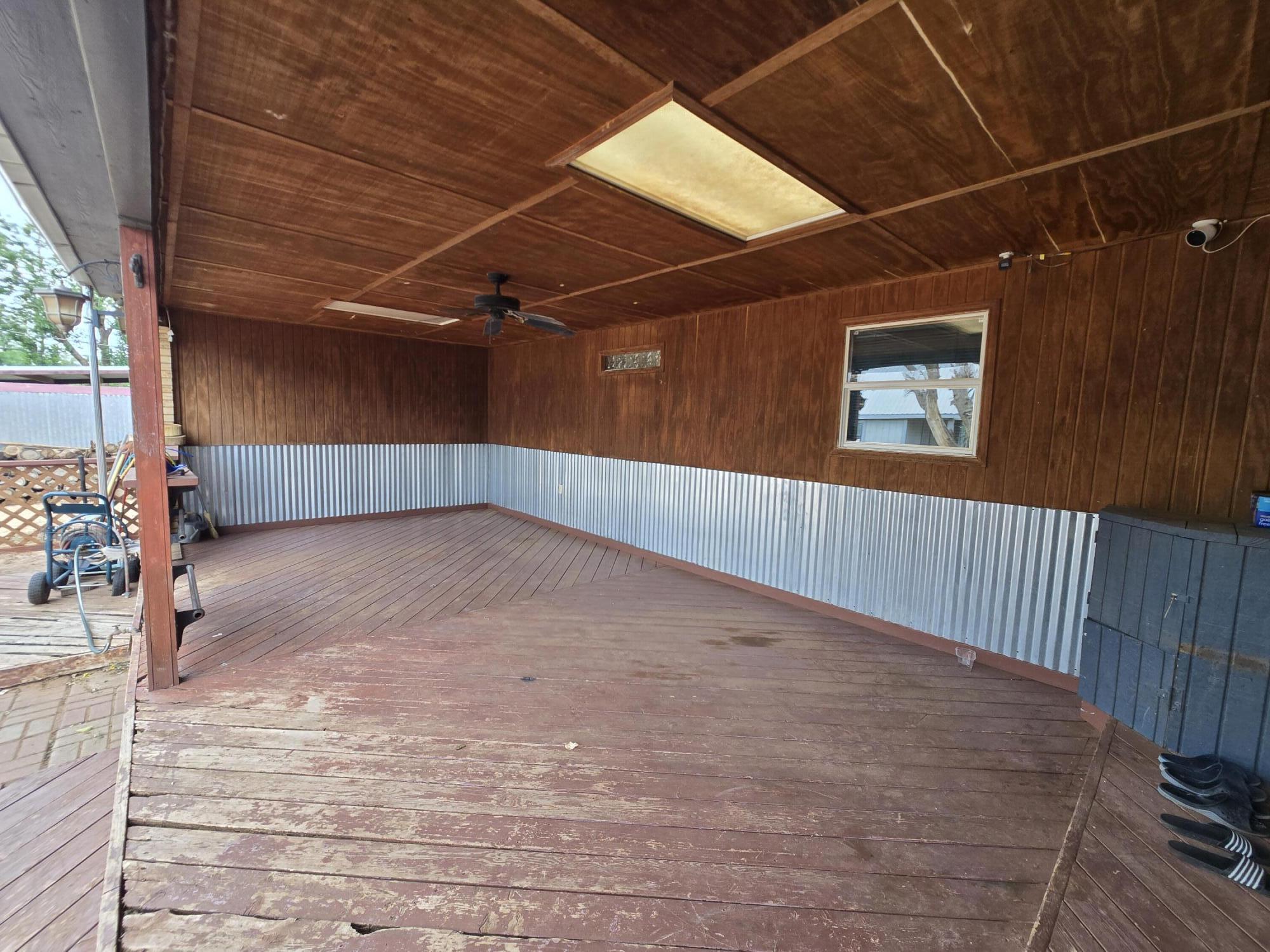 506 North 19th Street Lamesa, TX 79331 - Photo 20 of 29 a view of an empty room